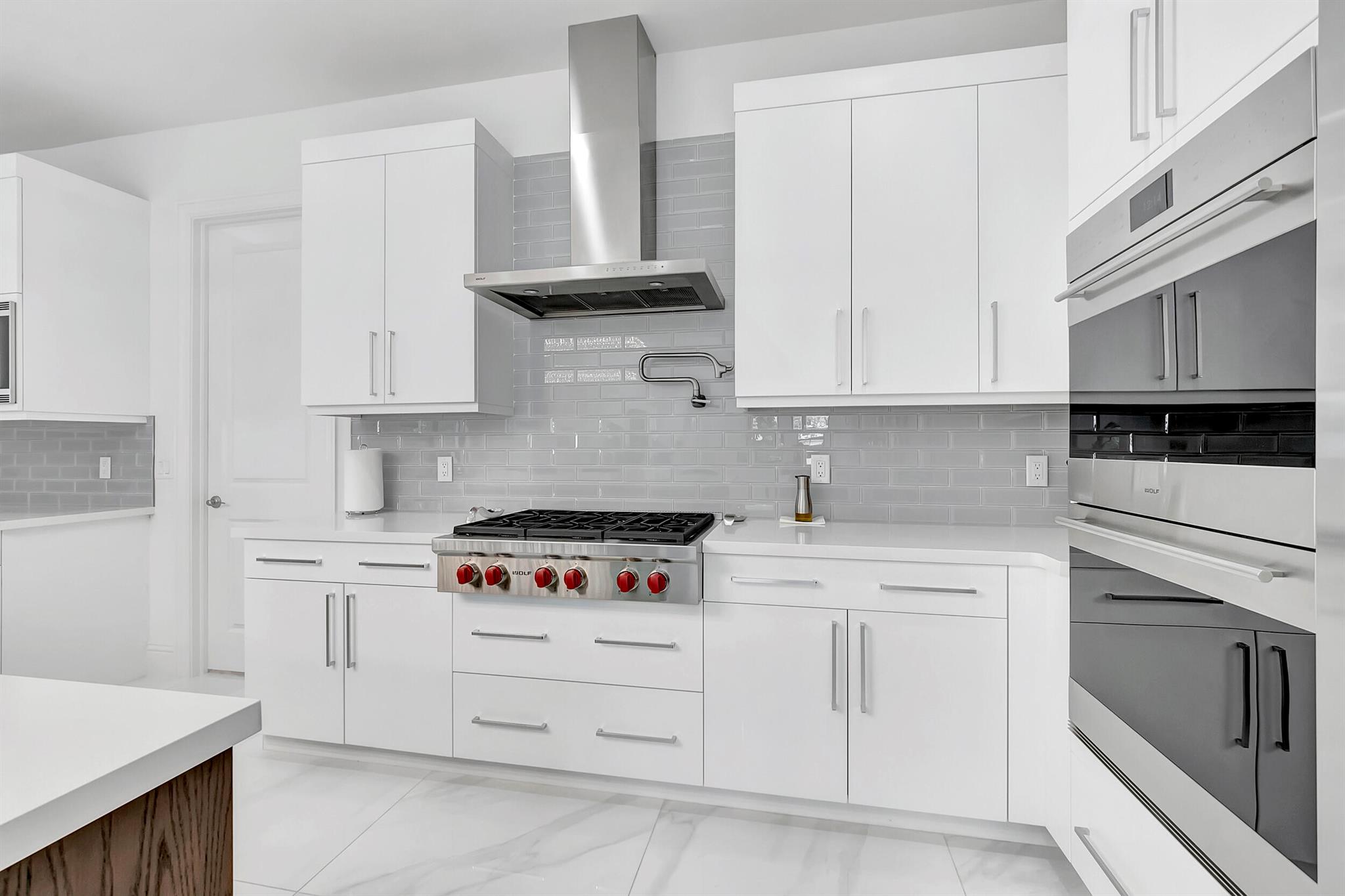 ROYAL PALM POLO - Residential