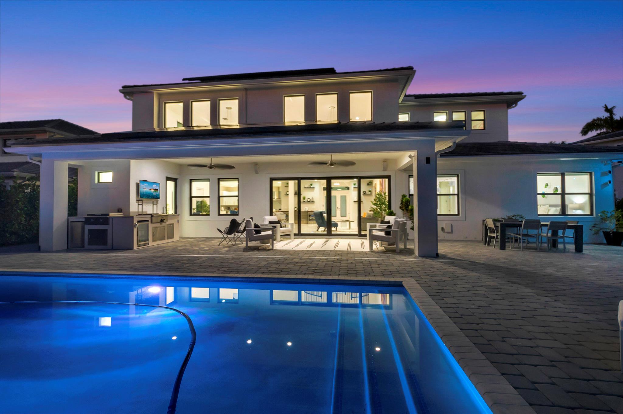 ROYAL PALM POLO - Residential