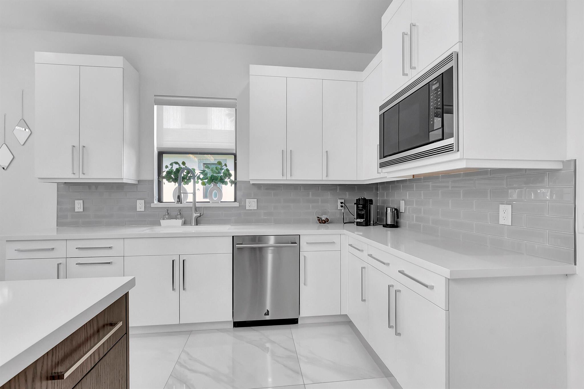 ROYAL PALM POLO - Residential