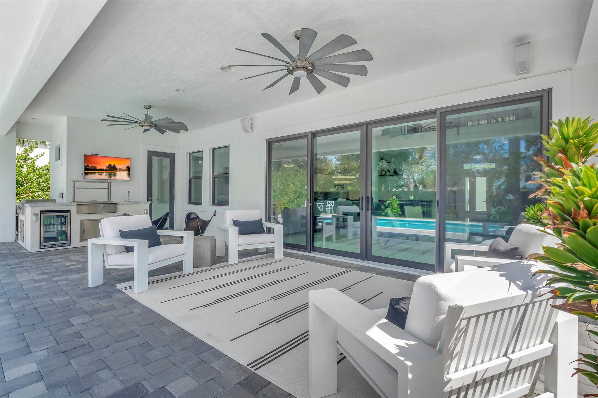 ROYAL PALM POLO - Residential