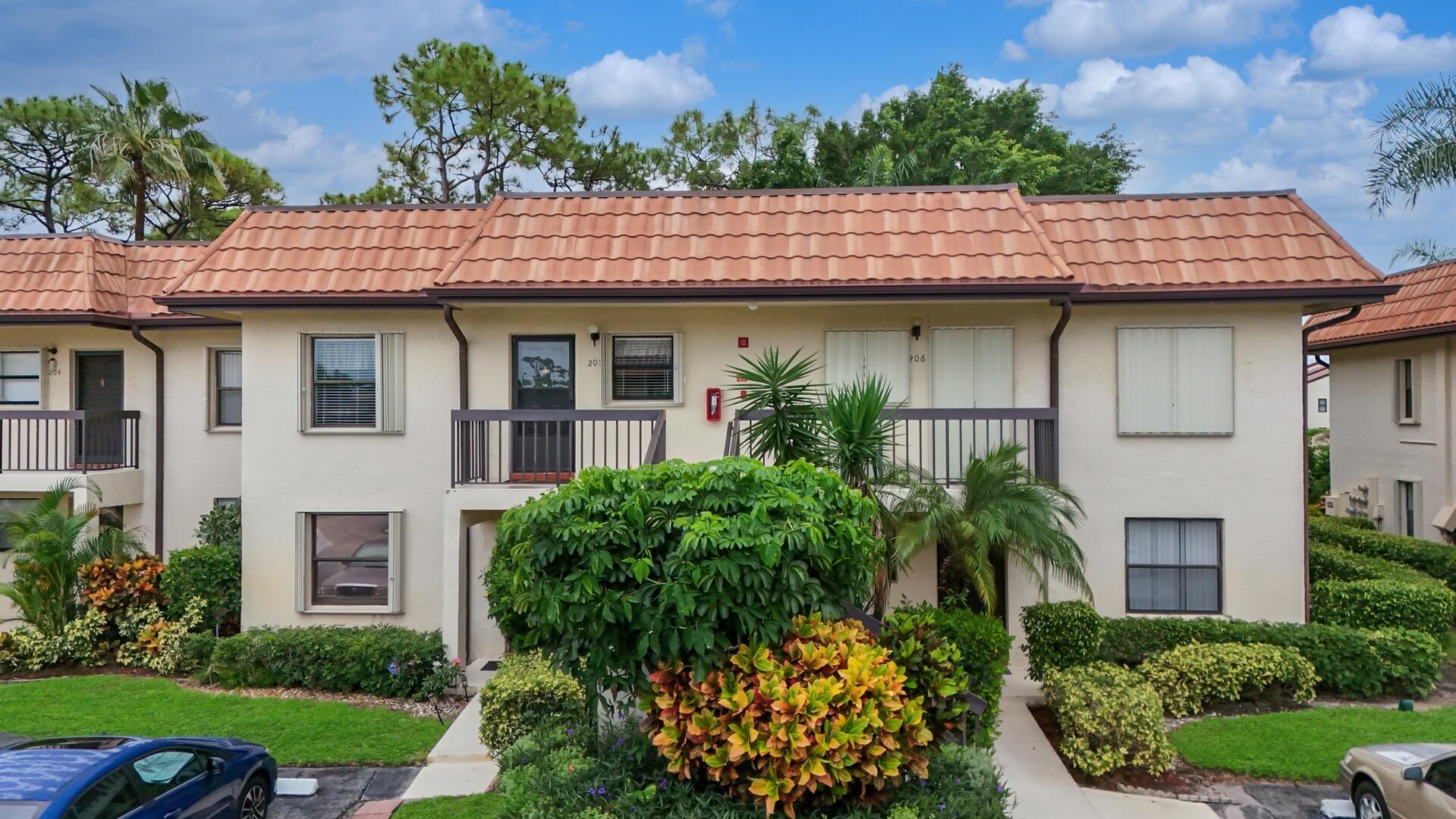 LUCERNE LAKES GOLF COLONY - Residential