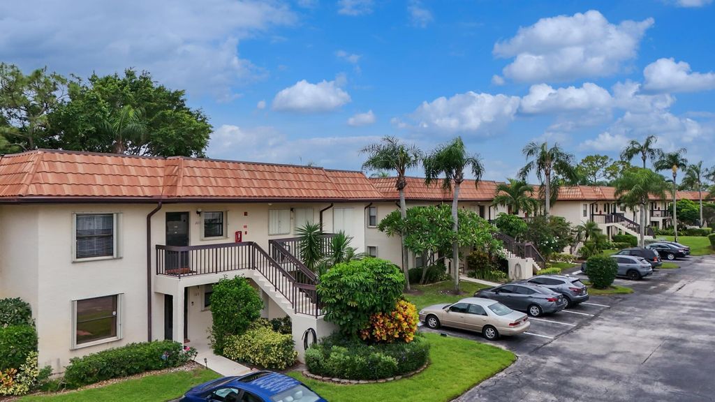 Photo of 7118 Golf Colony Court #205, Lake Worth, FL 33467 (MLS # R11125328)