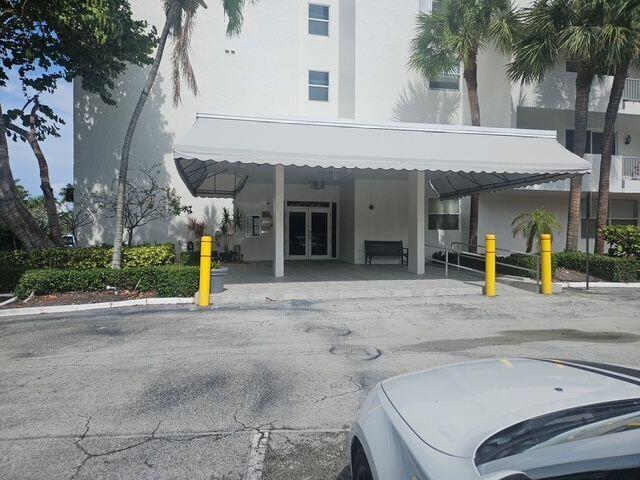 Photo of 1421 S Ocean Boulevard #412, Pompano Beach, FL 33062 (MLS # B26023823)