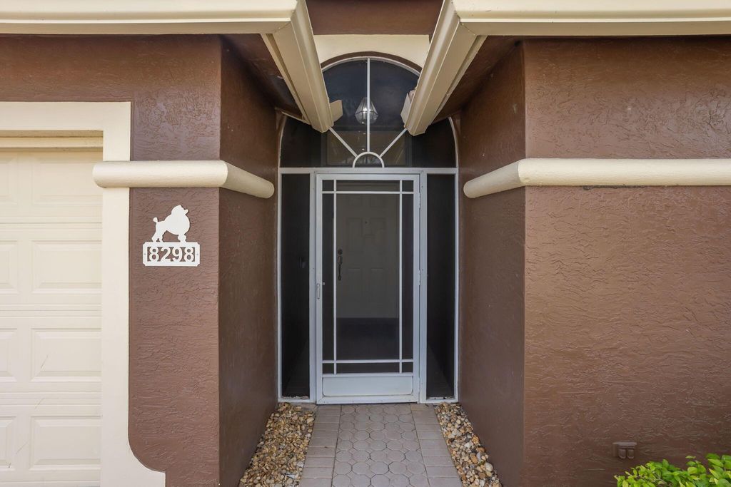 Photo of 8298 Duomo Circle, Boynton Beach, FL 33472 (MLS # R11138708)