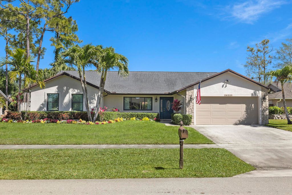 Photo of 14229 Stirrup Lane, Wellington, FL 33414 (MLS # R10970271)