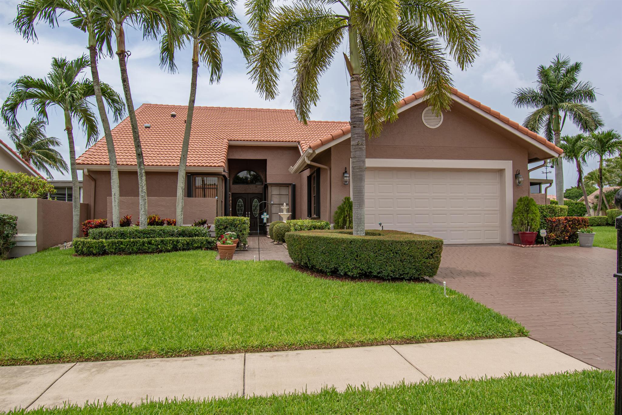 19261 Cherry Hills Terrace