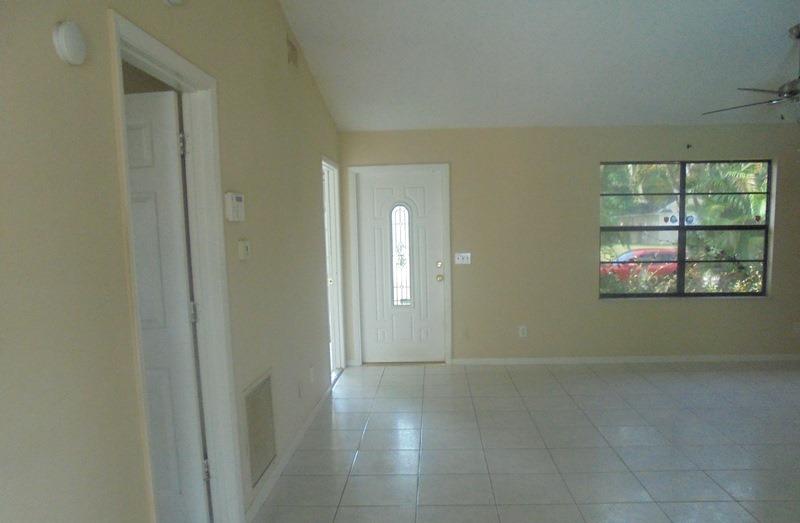 PORT ST LUCIE SECTION 18 - Residential Lease