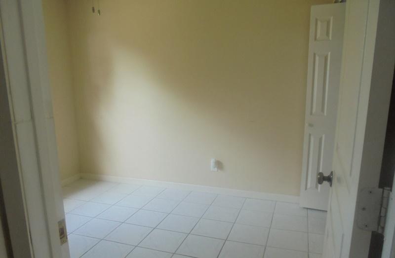 PORT ST LUCIE SECTION 18 - Residential Lease