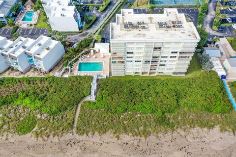 A home in Jensen Beach