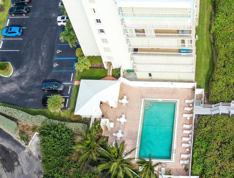 A home in Jensen Beach