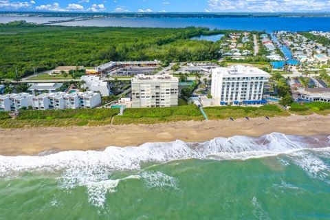 A home in Jensen Beach