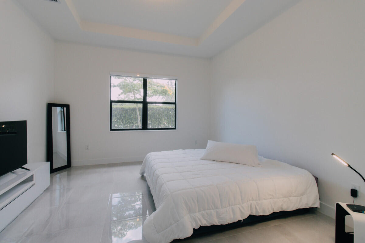 TUSCAN ISLES - Residential