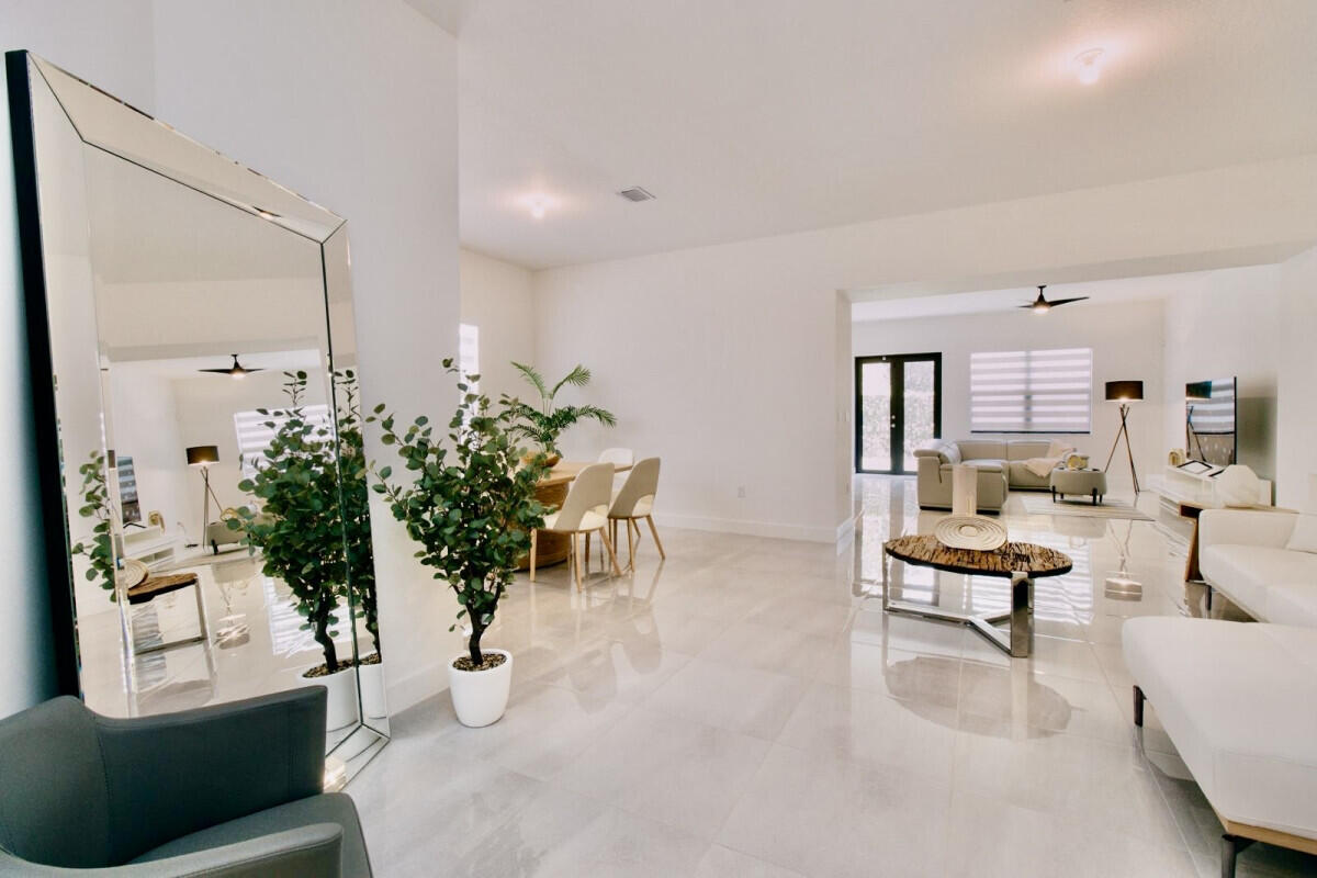 17451 SW 41st Street