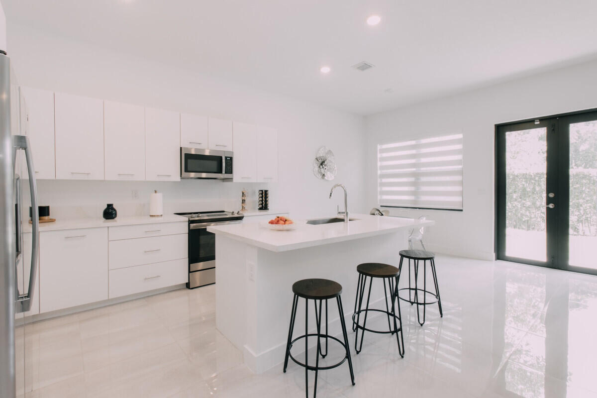 17451 SW 41st Street