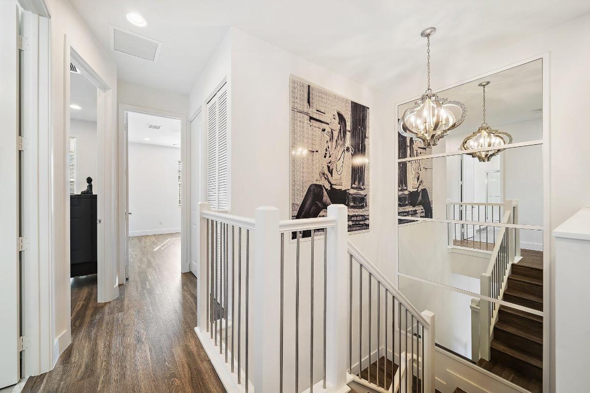 POINTE MIDTOWN - Residential Lease