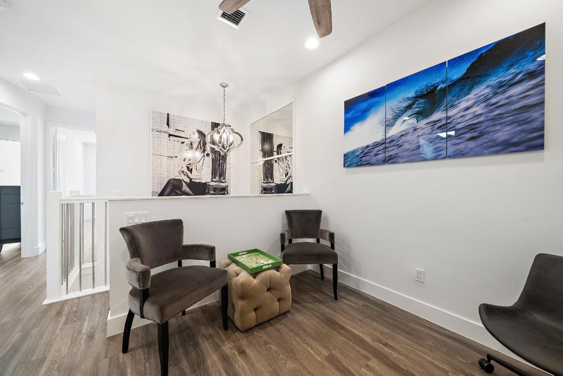 POINTE MIDTOWN - Residential Lease