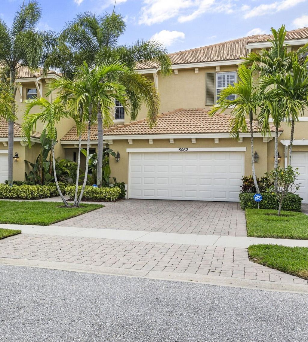 Photo of 5062 Dulce Court, Palm Beach Gardens, FL 33418 (MLS # R10899685)