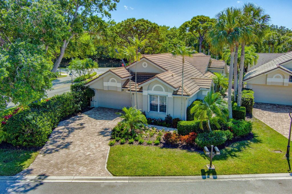 Photo of 3790 Shearwater Drive, Jupiter, FL 33477 (MLS # R11073761)