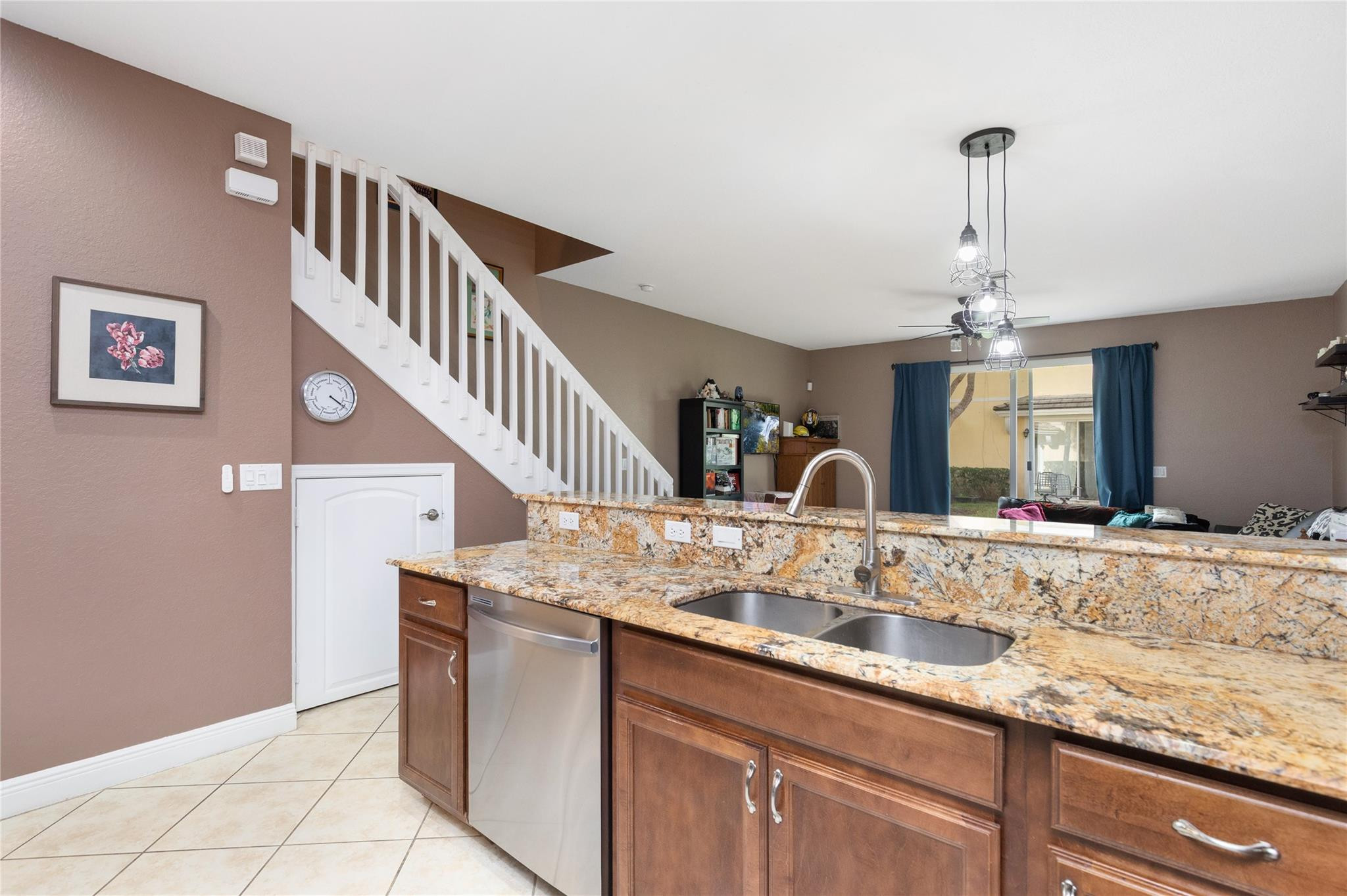 Saddle Bridge - Residential