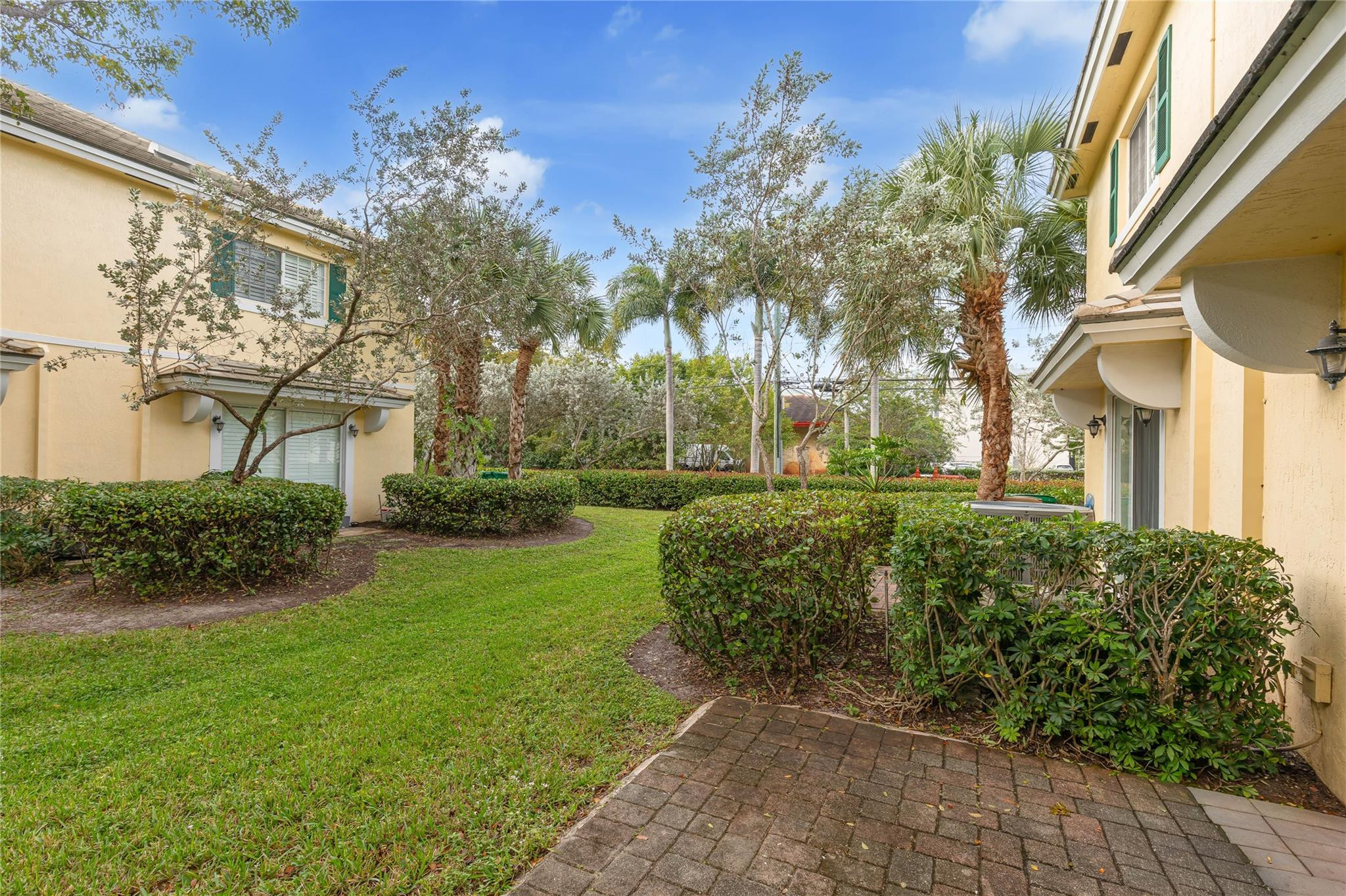 Saddle Bridge - Residential