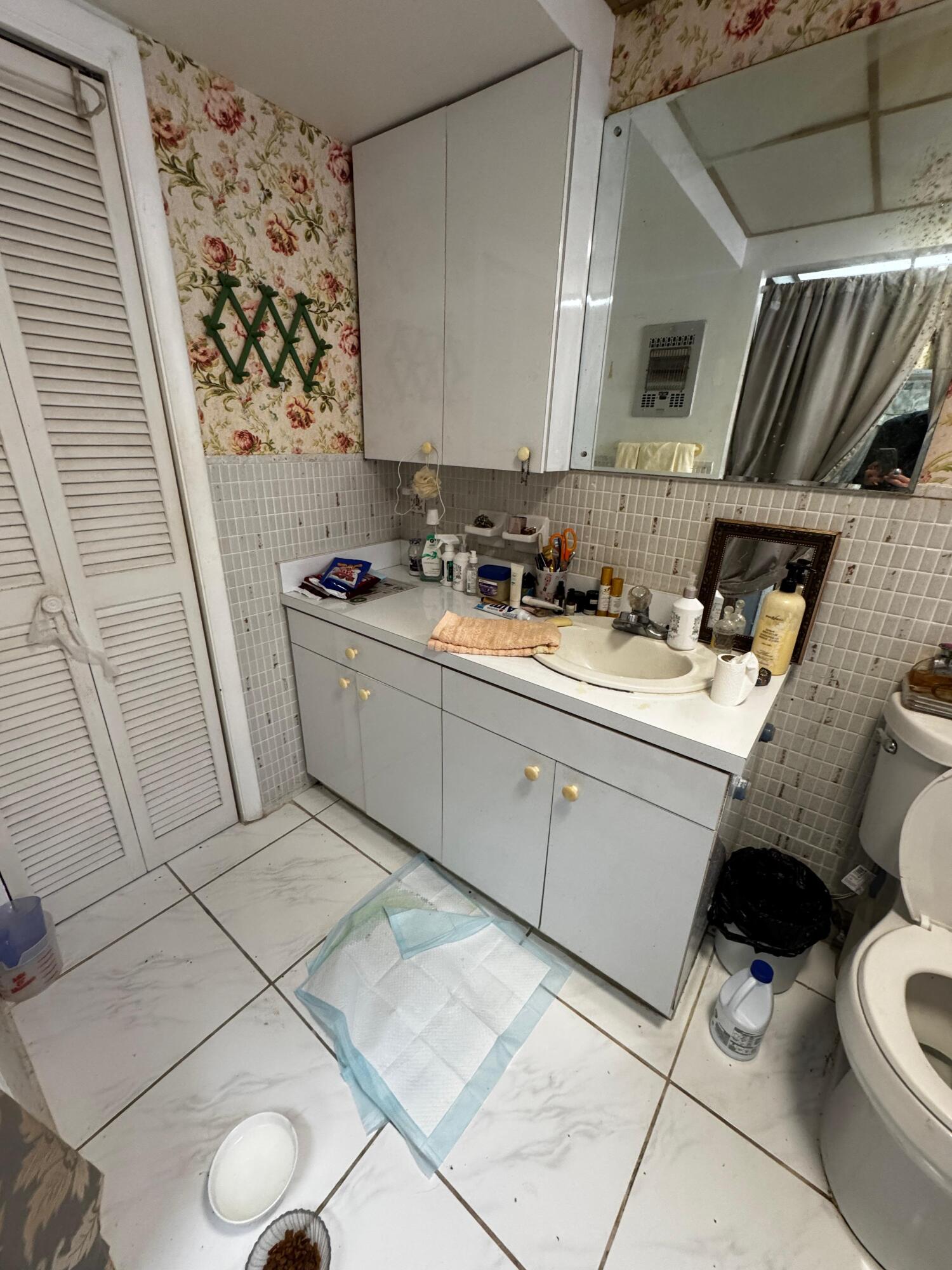 SECOND GULFSTREAM GARDEN - Residential