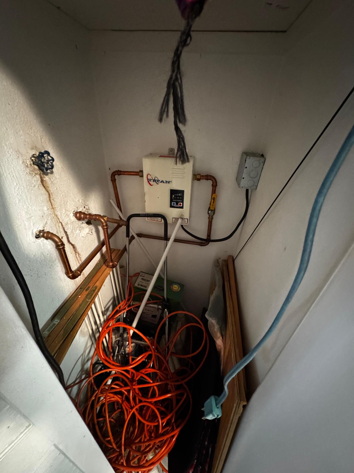 SECOND GULFSTREAM GARDEN - Residential