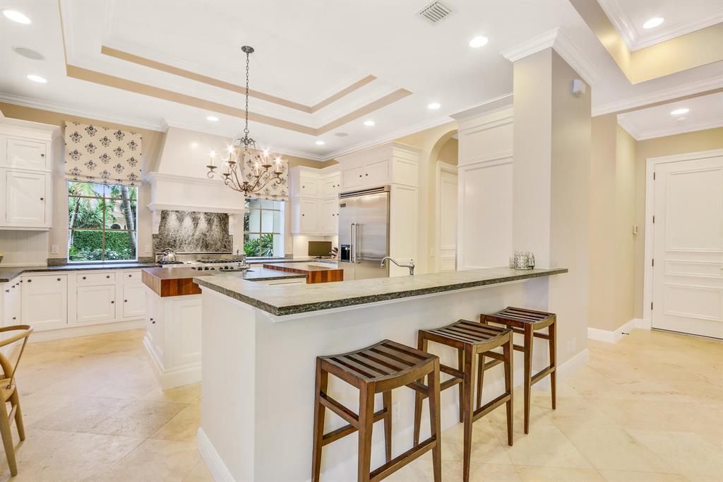 HARBOUR ISLES - Residential