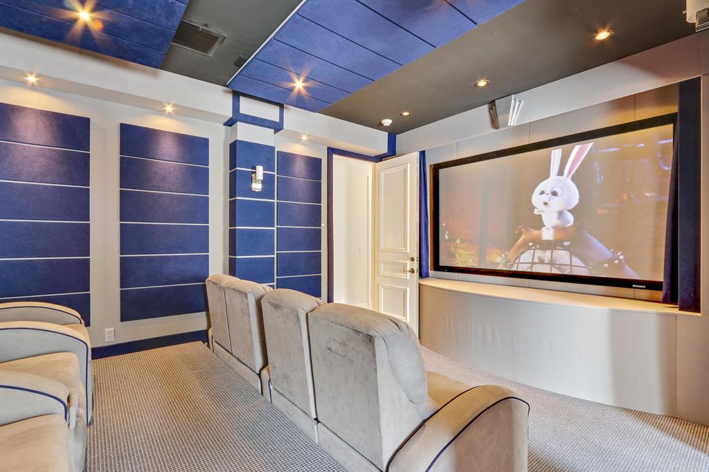 HARBOUR ISLES - Residential