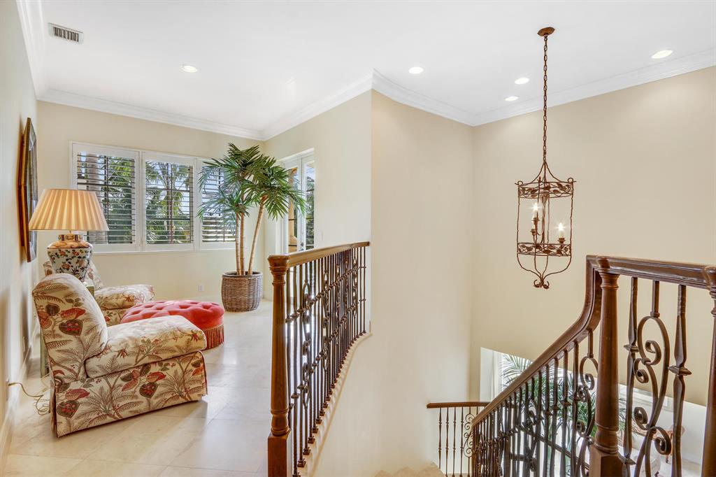 HARBOUR ISLES - Residential