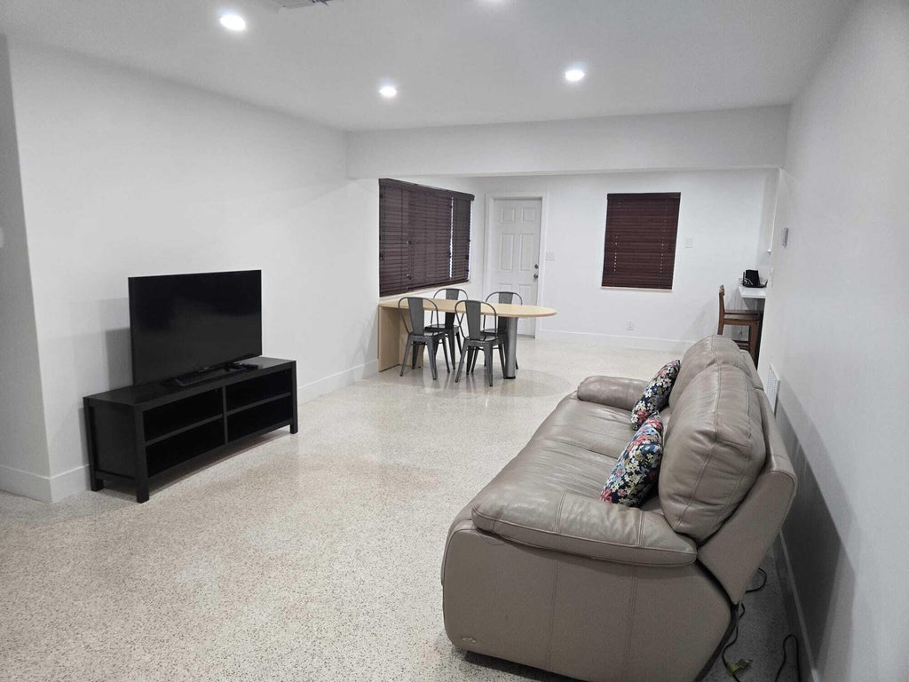 Photo of 1140 SW 32ND Street, Fort Lauderdale, FL 33315 (MLS # B26078160)