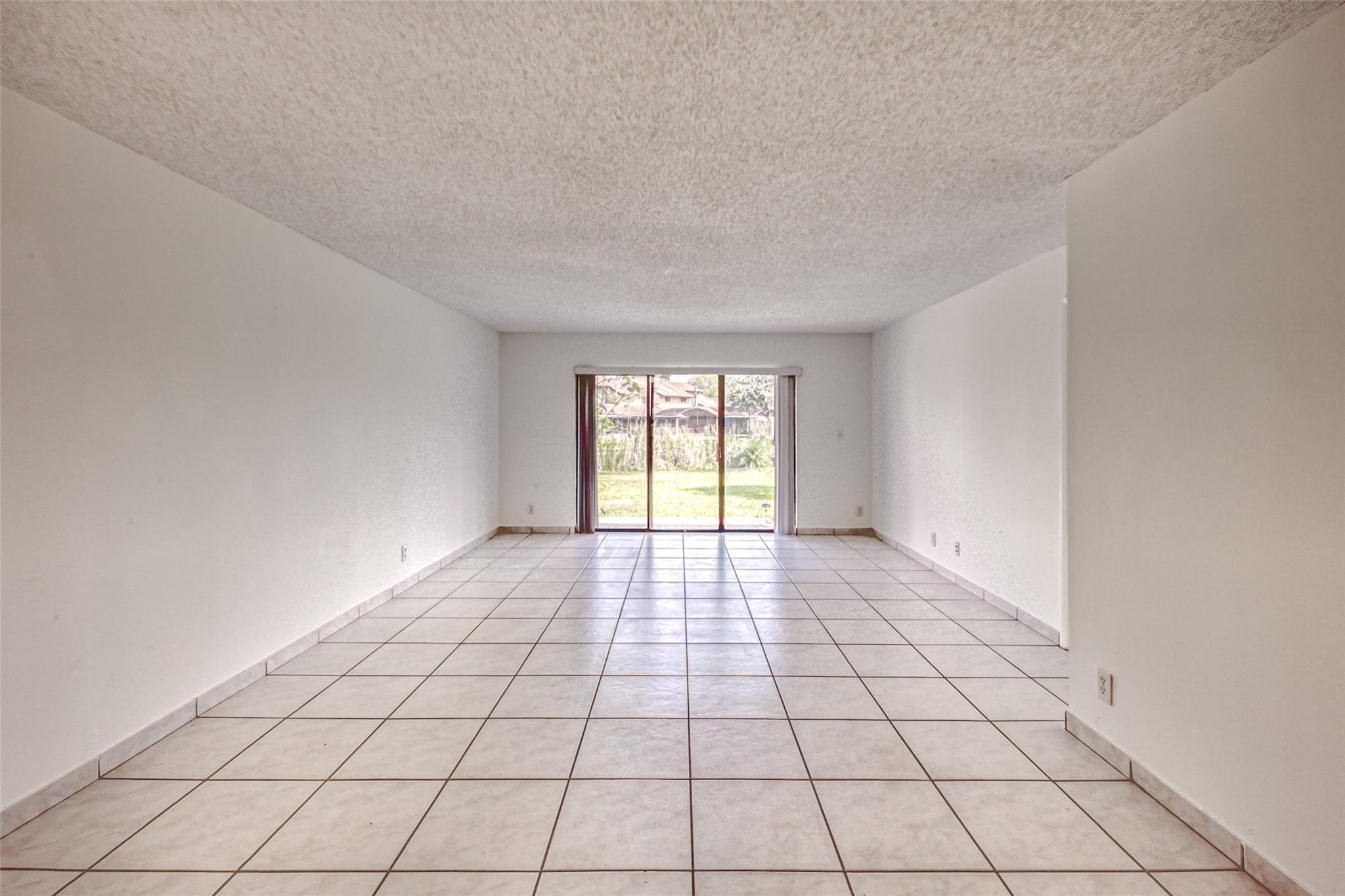 9818 Nob Hill Ct 9818