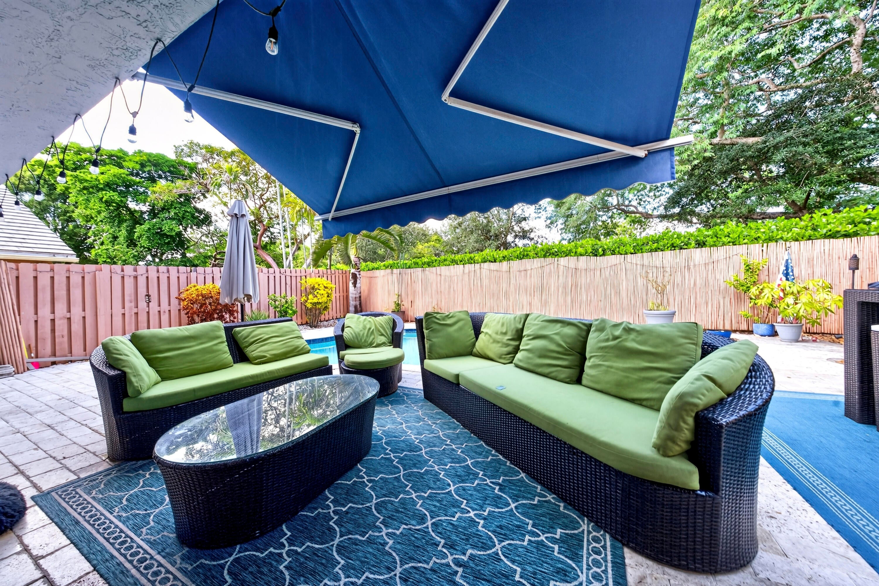 9871 NW 5TH Place