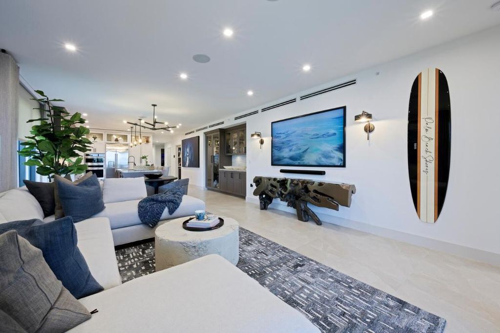 Photo of 206 Inlet Way #2w, Palm Beach Shores, FL 33404 (MLS # R11127157)