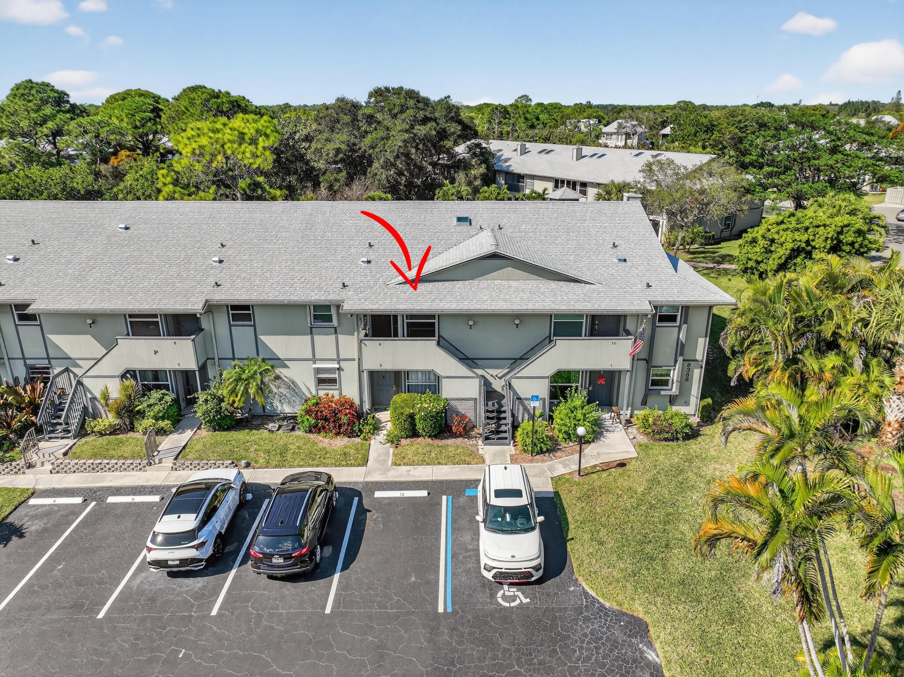 PINECROFT CONDO - Residential