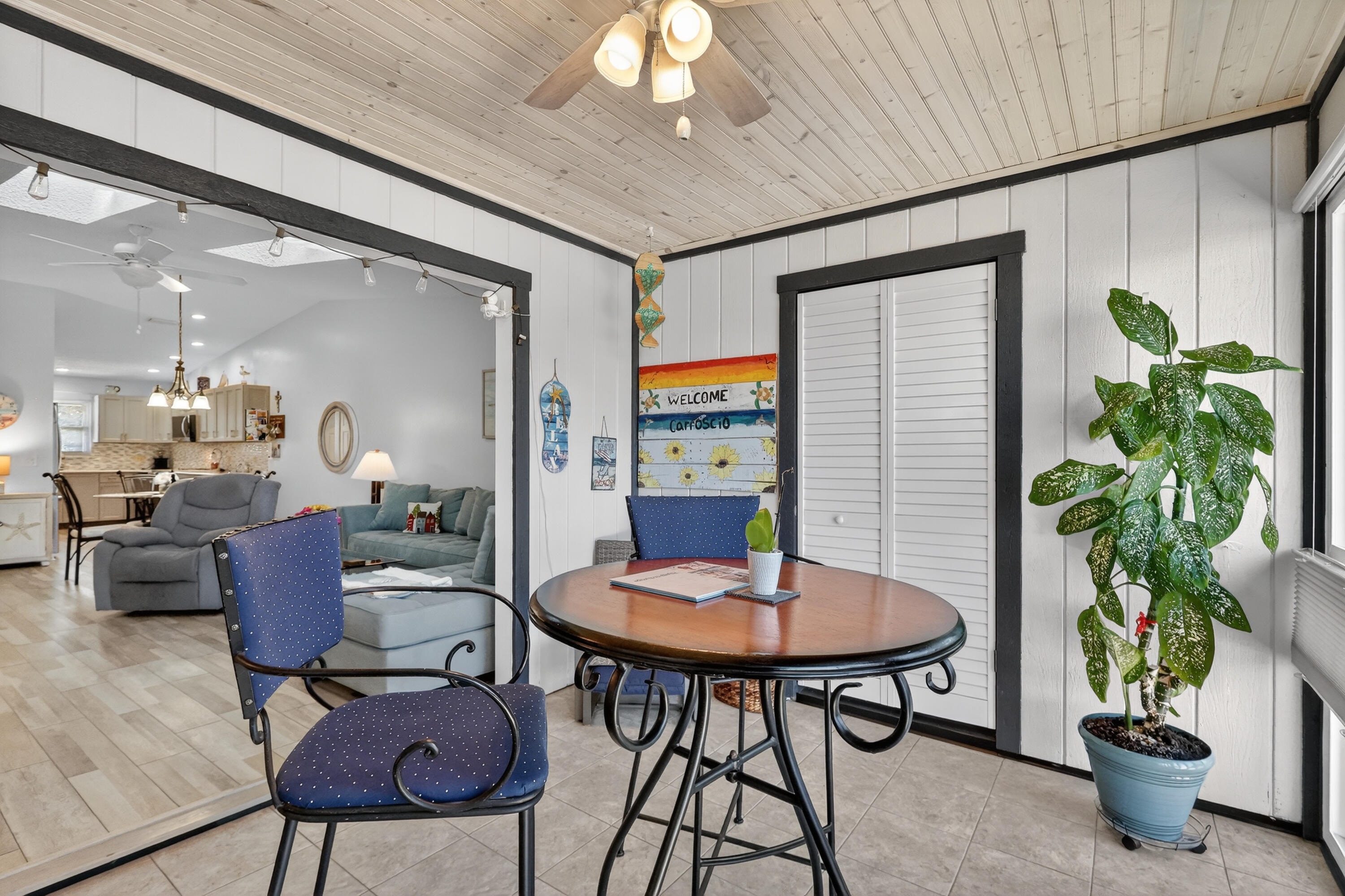 PINECROFT CONDO - Residential