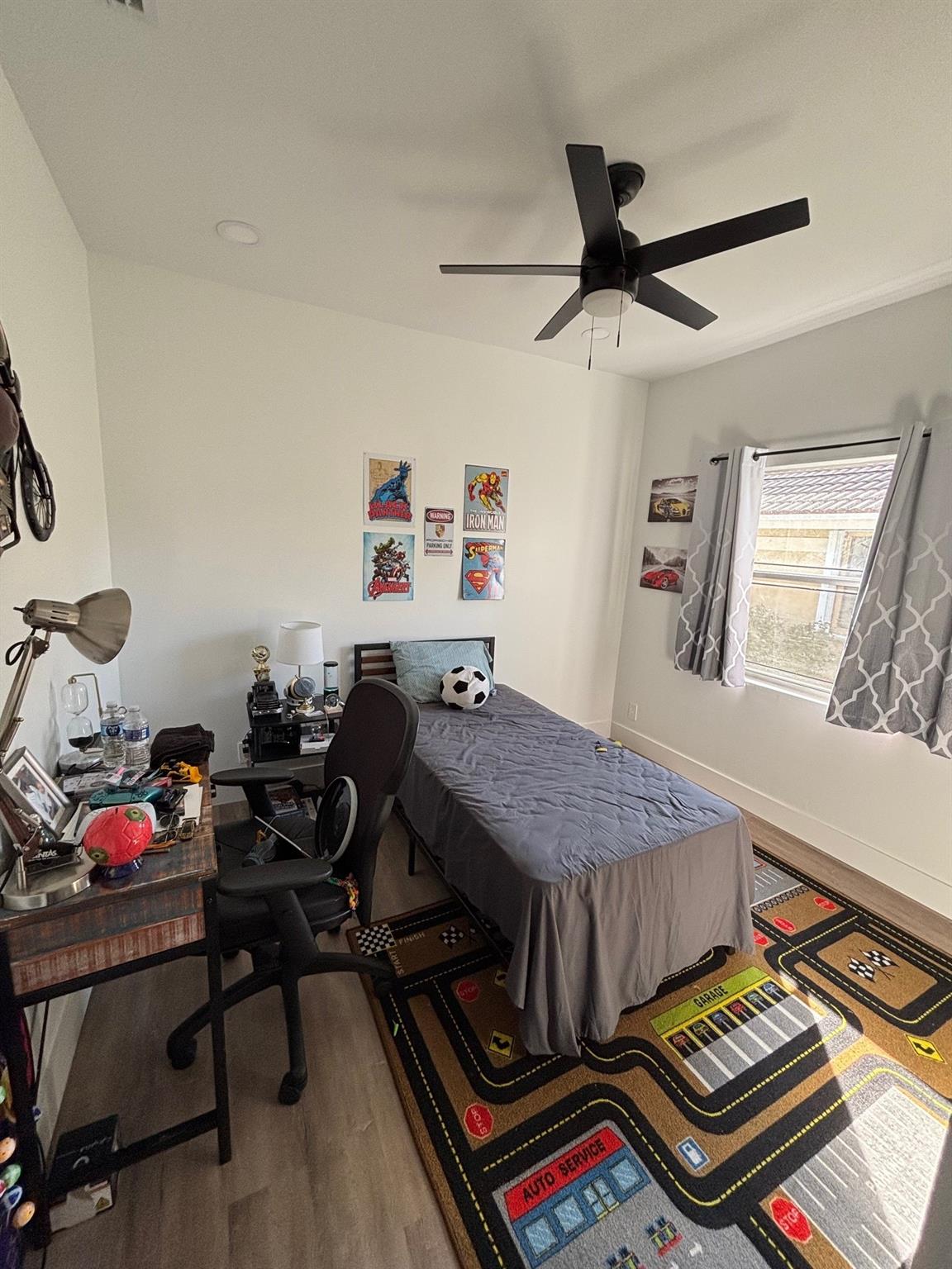 Eagle Point 127-12 B - Residential