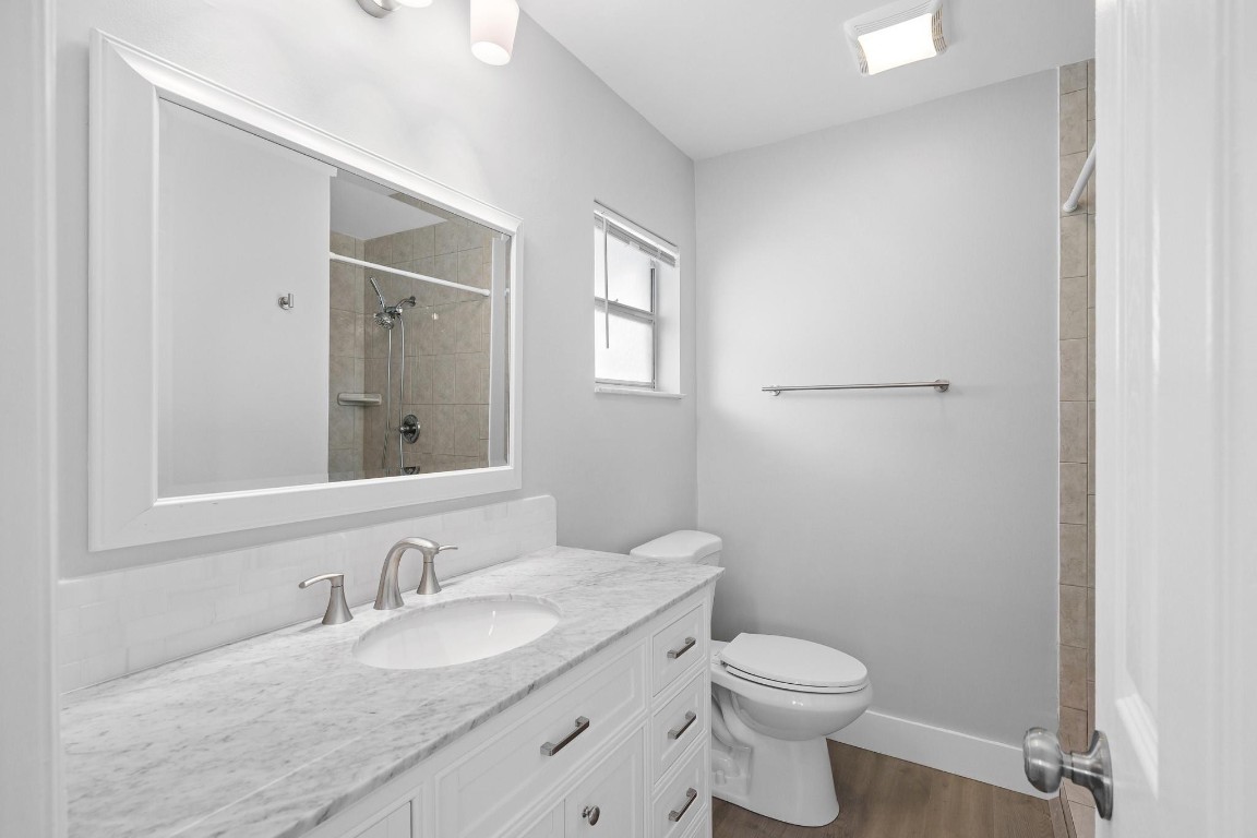 Lauderdale West 3 Sec 83- - Residential