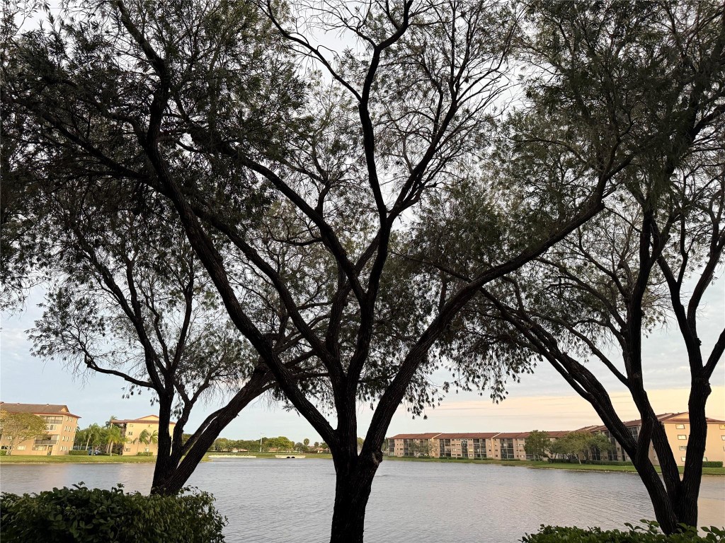 Suffolk At Century Village - Residential Lease