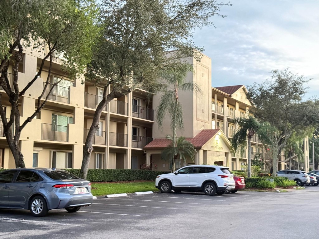 Suffolk At Century Village - Residential Lease