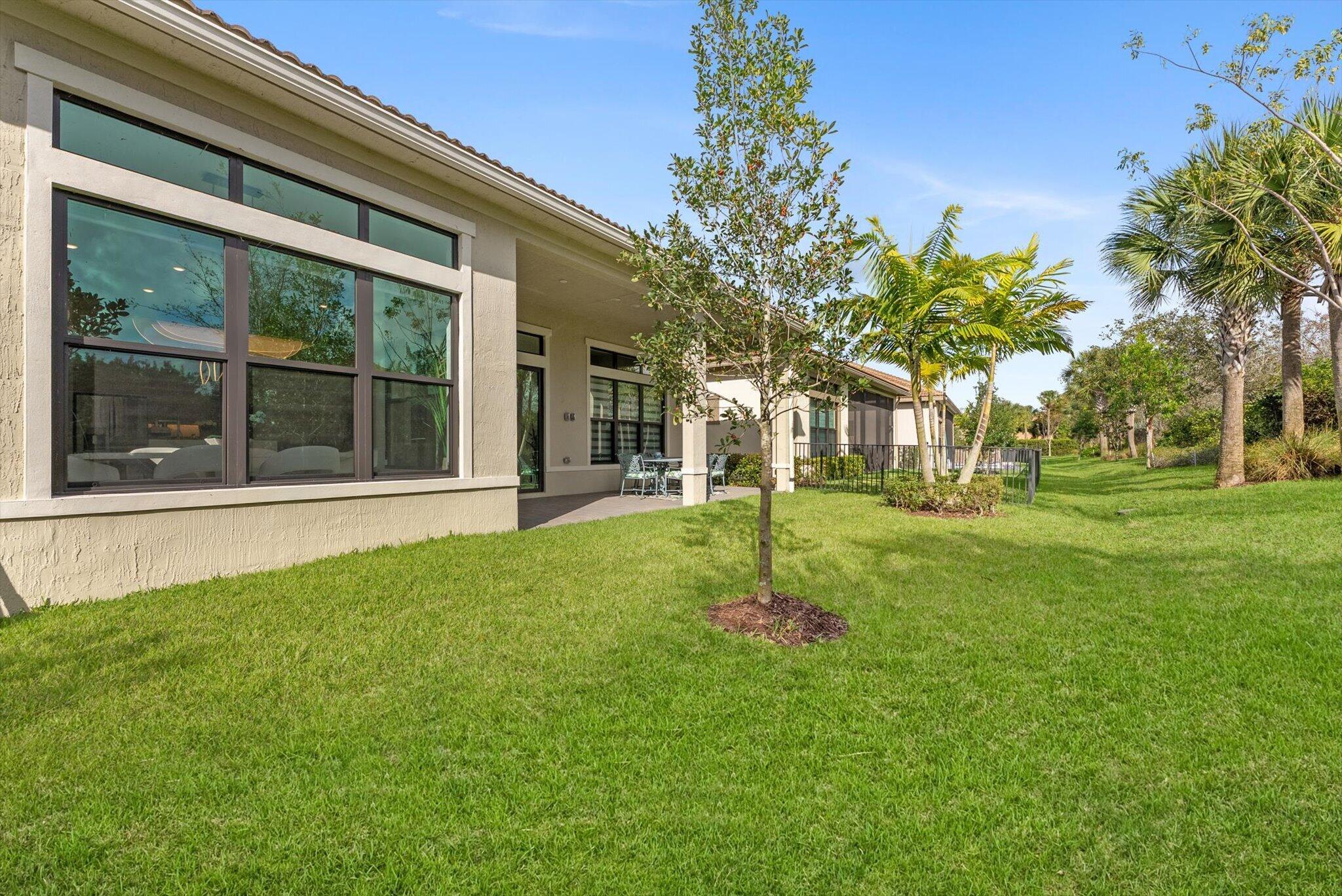 PARKLAND ROYALE - Residential