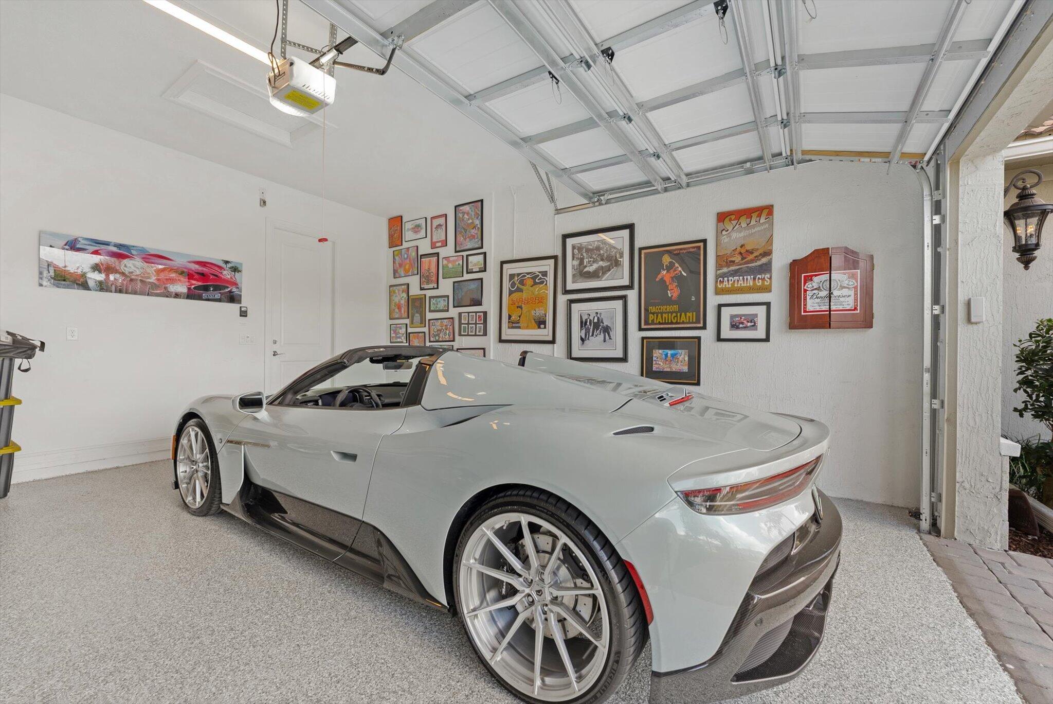 PARKLAND ROYALE - Residential