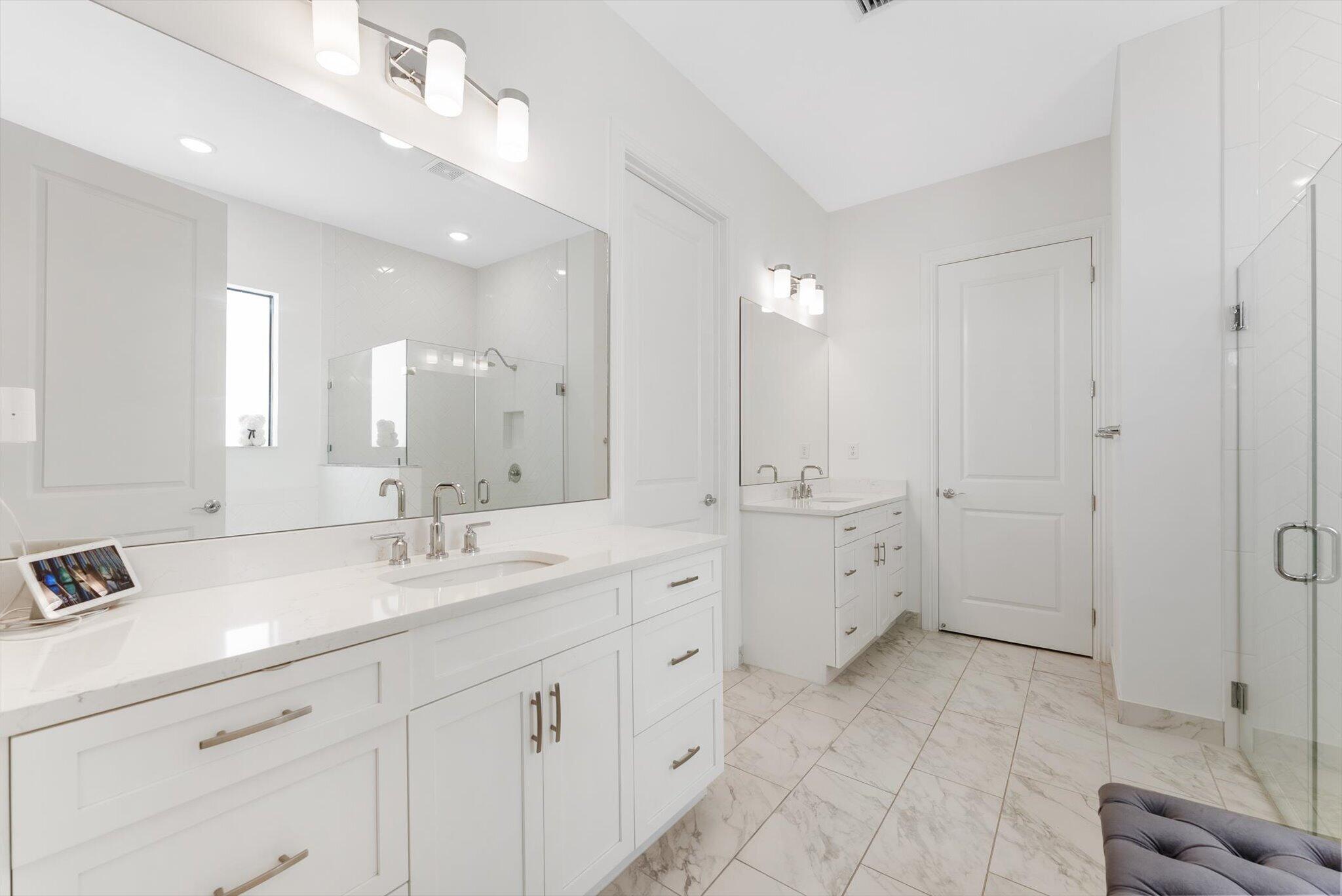 PARKLAND ROYALE - Residential