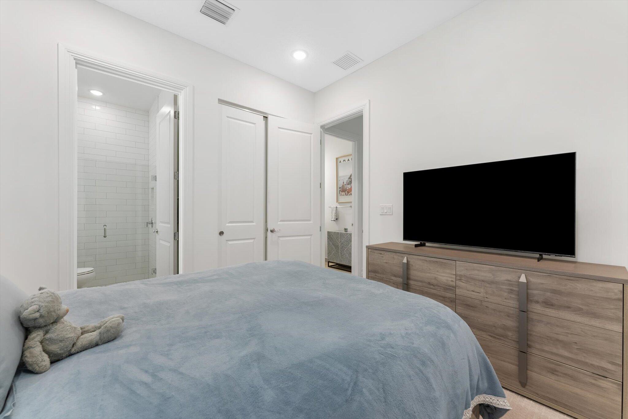 PARKLAND ROYALE - Residential