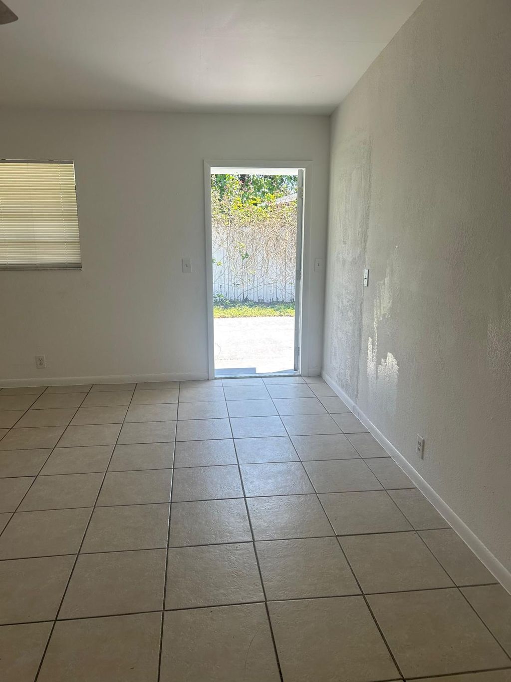 Photo of 255 SW 12th Street, Dania Beach, FL 33004 (MLS # B26010294)