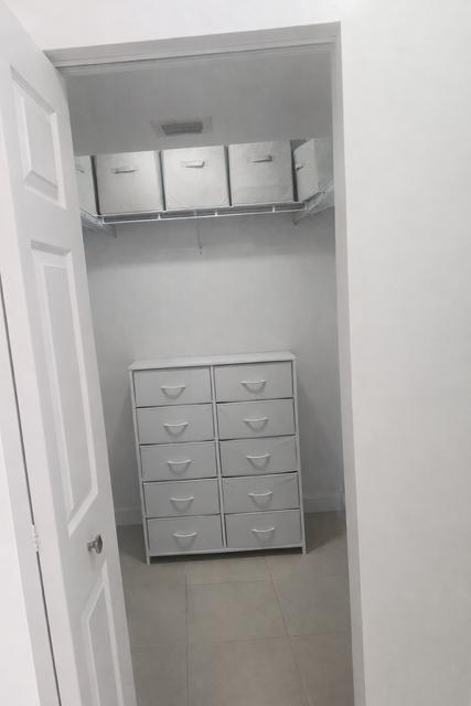 Plantation Racquet Club - Residential Lease