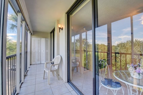 Tiny photo for 5370 Las Verdes Circle #324, Delray Beach, FL 33484 (MLS # B26017889)