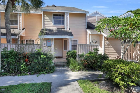 Tiny photo for 2164 CHAMPIONS Way, North Lauderdale, FL 33068 (MLS # B26082251)