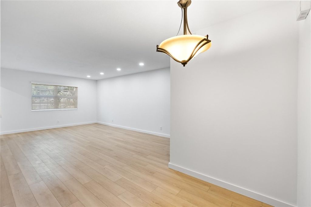 Photo of 2426 SE 17th Street #207A, Fort Lauderdale, FL 33316 (MLS # F10542301)