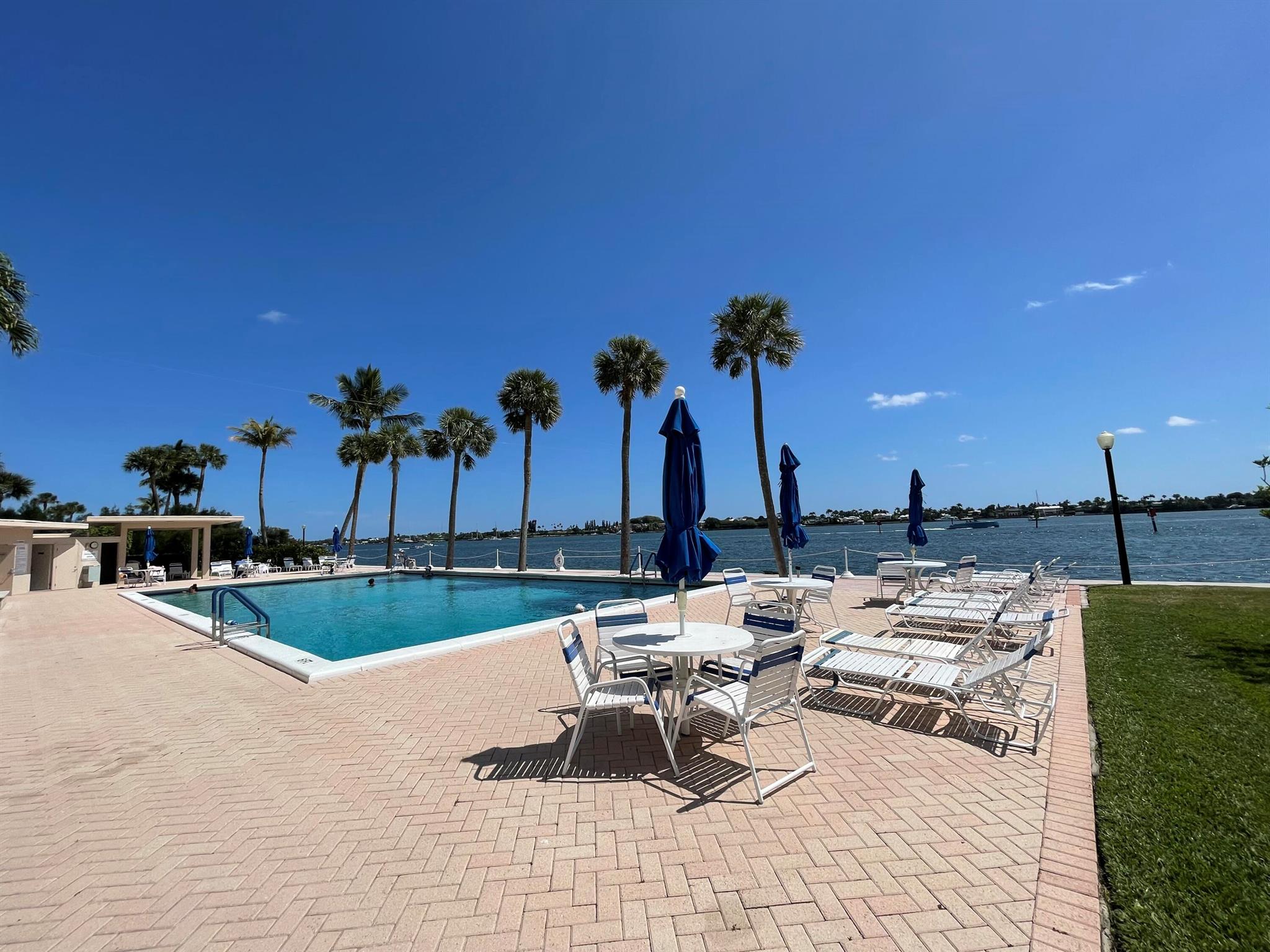 PORTOFINO CONDO PT OF LTS - Residential