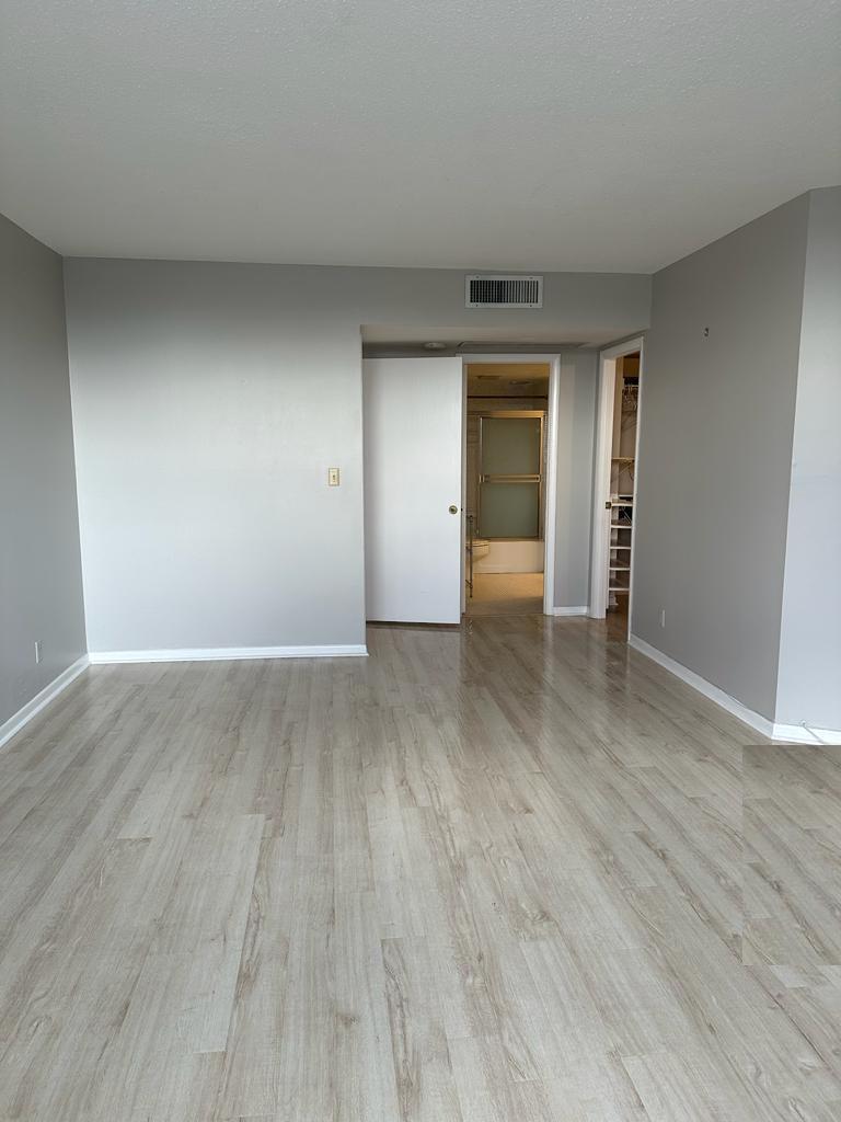 PORTOFINO CONDO PT OF LTS - Residential